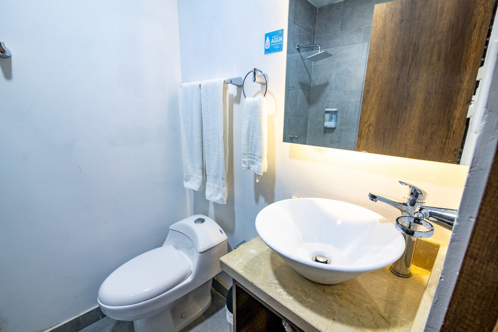 mejores_baños_cartagena_cama_doble-2500px