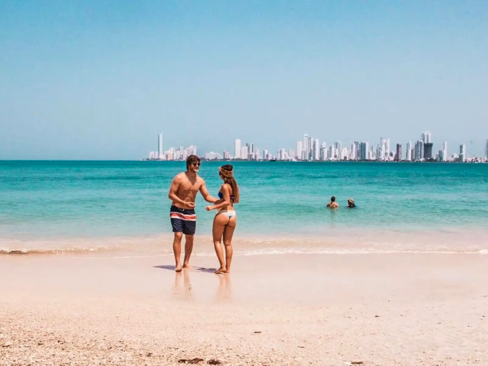 Punta Arena Tierra Bomba